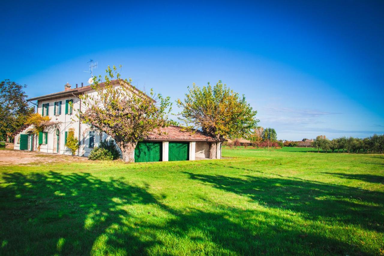 Hostal La Fattoria SantʼArcangelo di Romagna Exterior foto