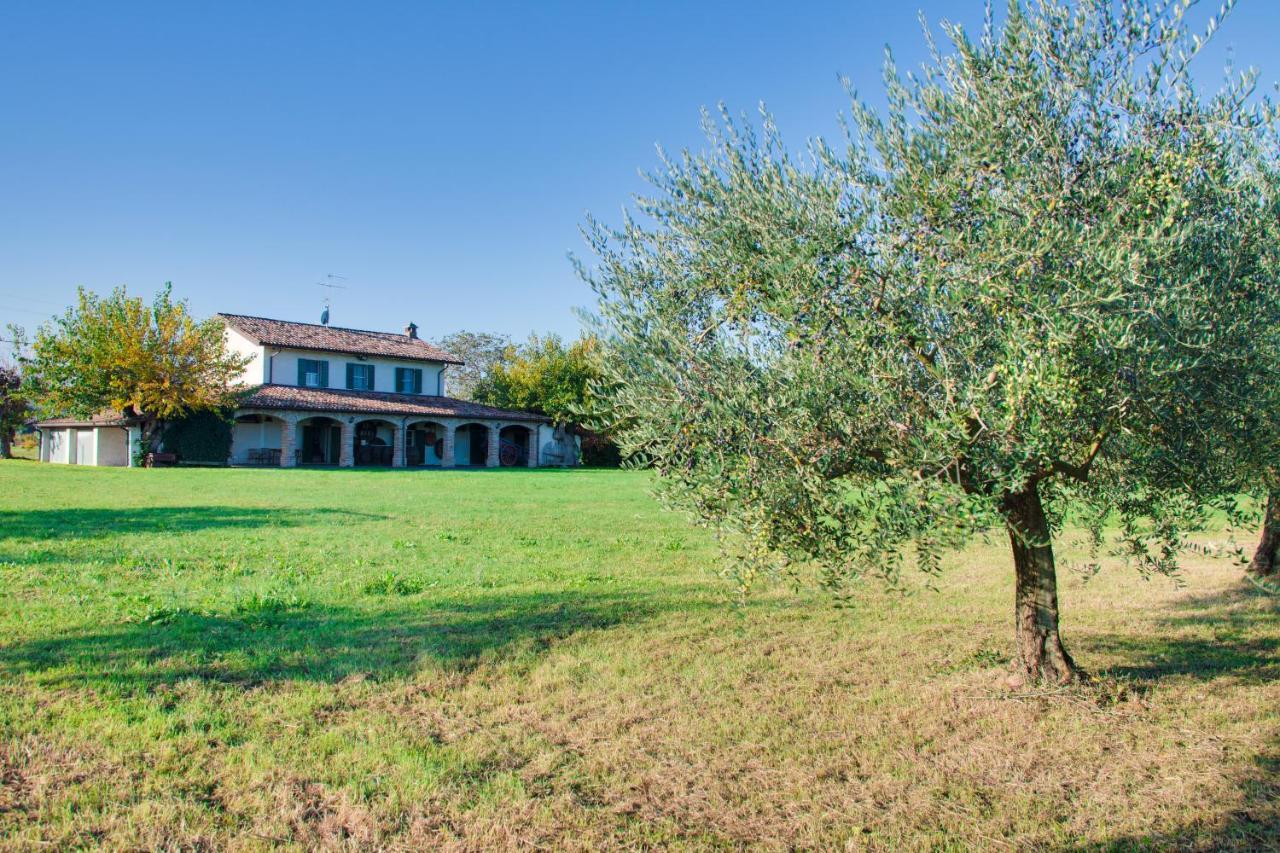 Hostal La Fattoria SantʼArcangelo di Romagna Exterior foto