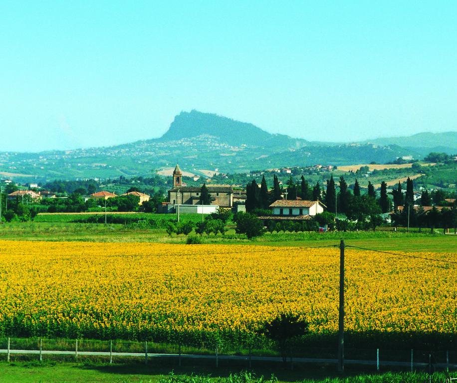 Hostal La Fattoria SantʼArcangelo di Romagna Exterior foto