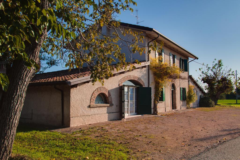 Hostal La Fattoria SantʼArcangelo di Romagna Exterior foto
